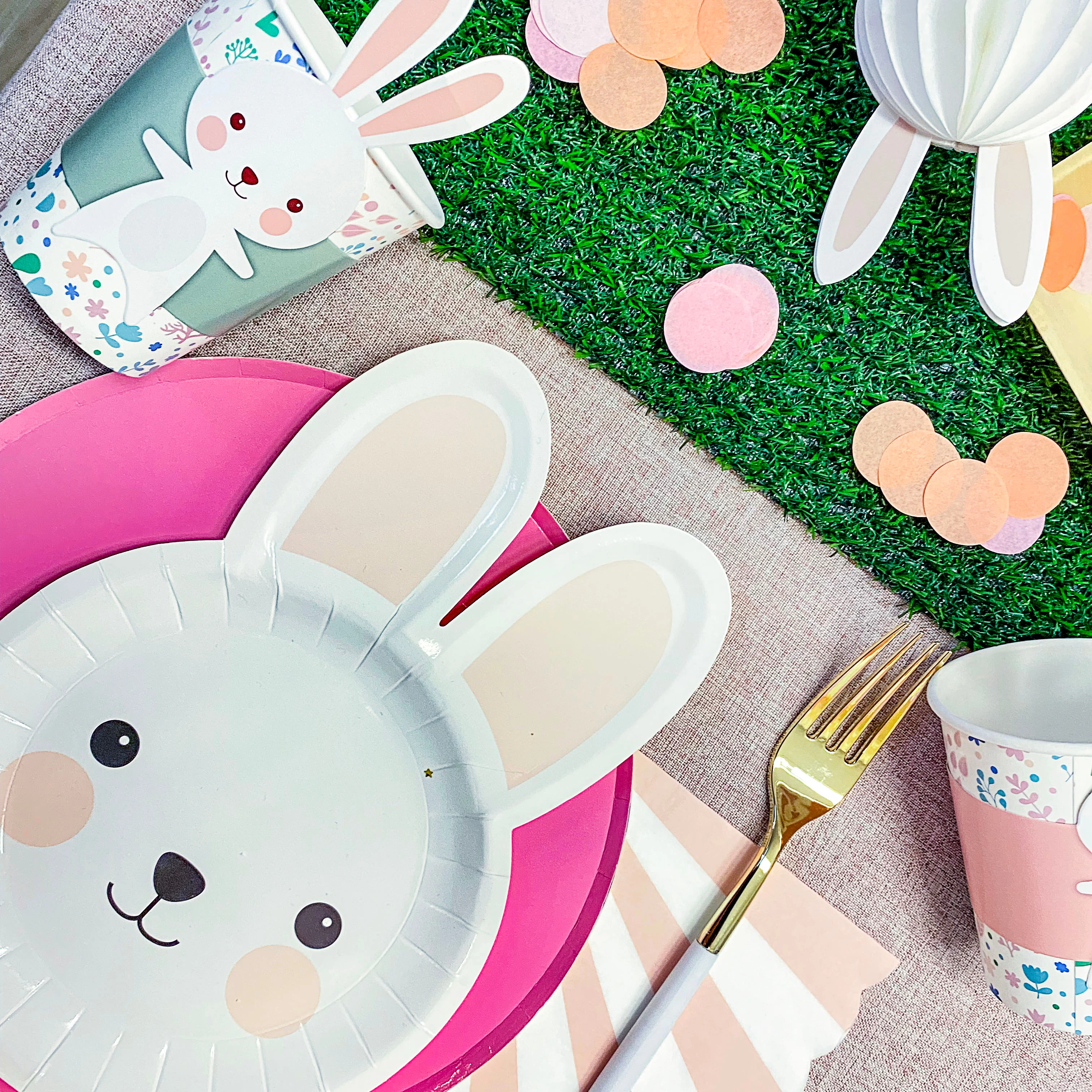 Easter decoration set plate cup napkin balloon basket bag pinata footprint sign sticker