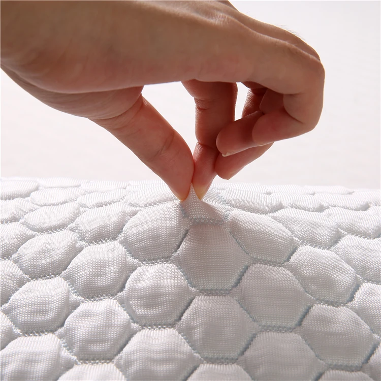 Summer Cool Polyethylene Nylon Breathable Soft Comfortable Knitted Cooling Fabric for Mattress