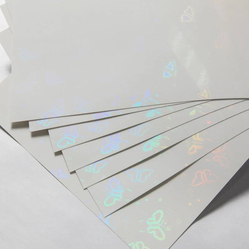 Holographic Cold Lamination Film for photo protection