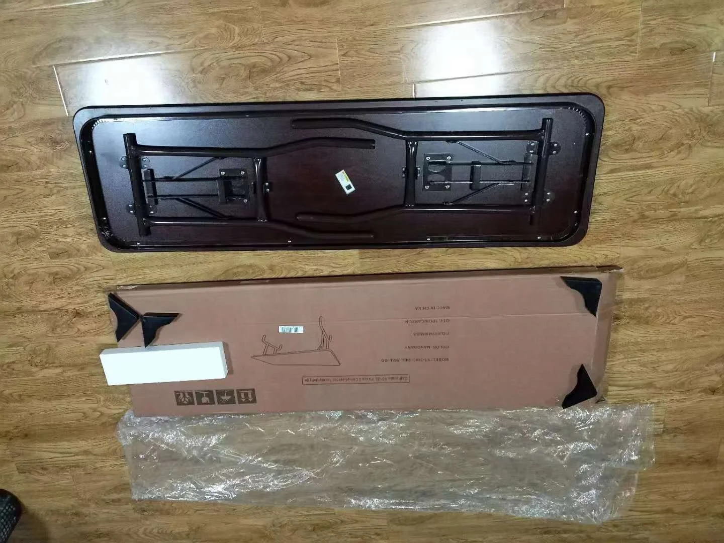 6 foot Flash Furniture Floyd 6-Foot High Pressure Mahogany Laminate Folding Training Table Wholesale