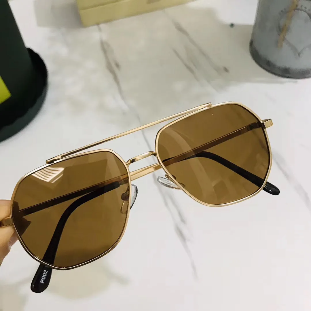 
New Fashion Sun Glasses Outdoor Sun Protection Cool Classic Kid Sunglasses 