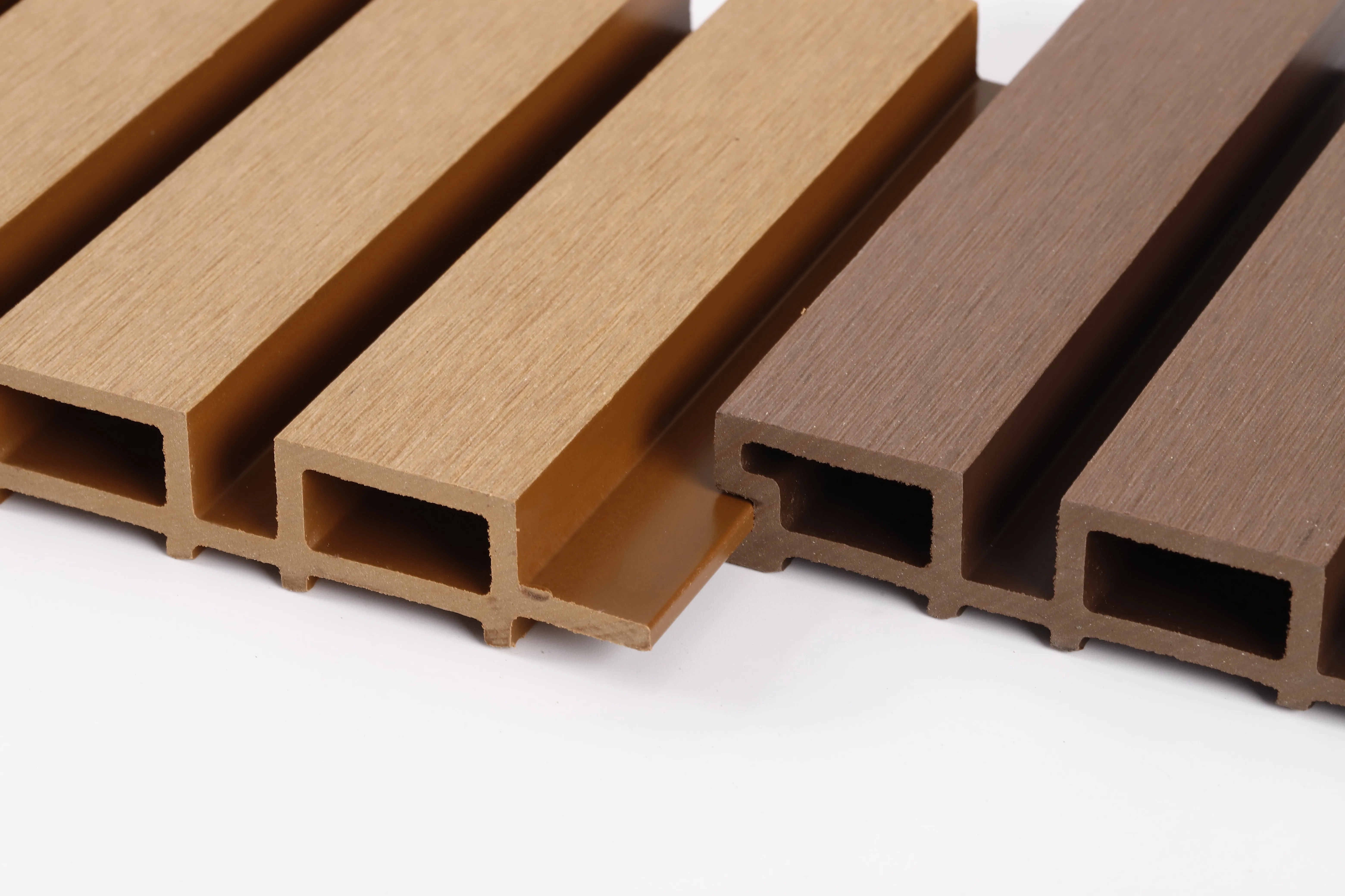 PVC Co-extrusion Panels Waterproof UV-resistant Exterior composite WPC Wall Panel Outdoor WPCWall Cladding