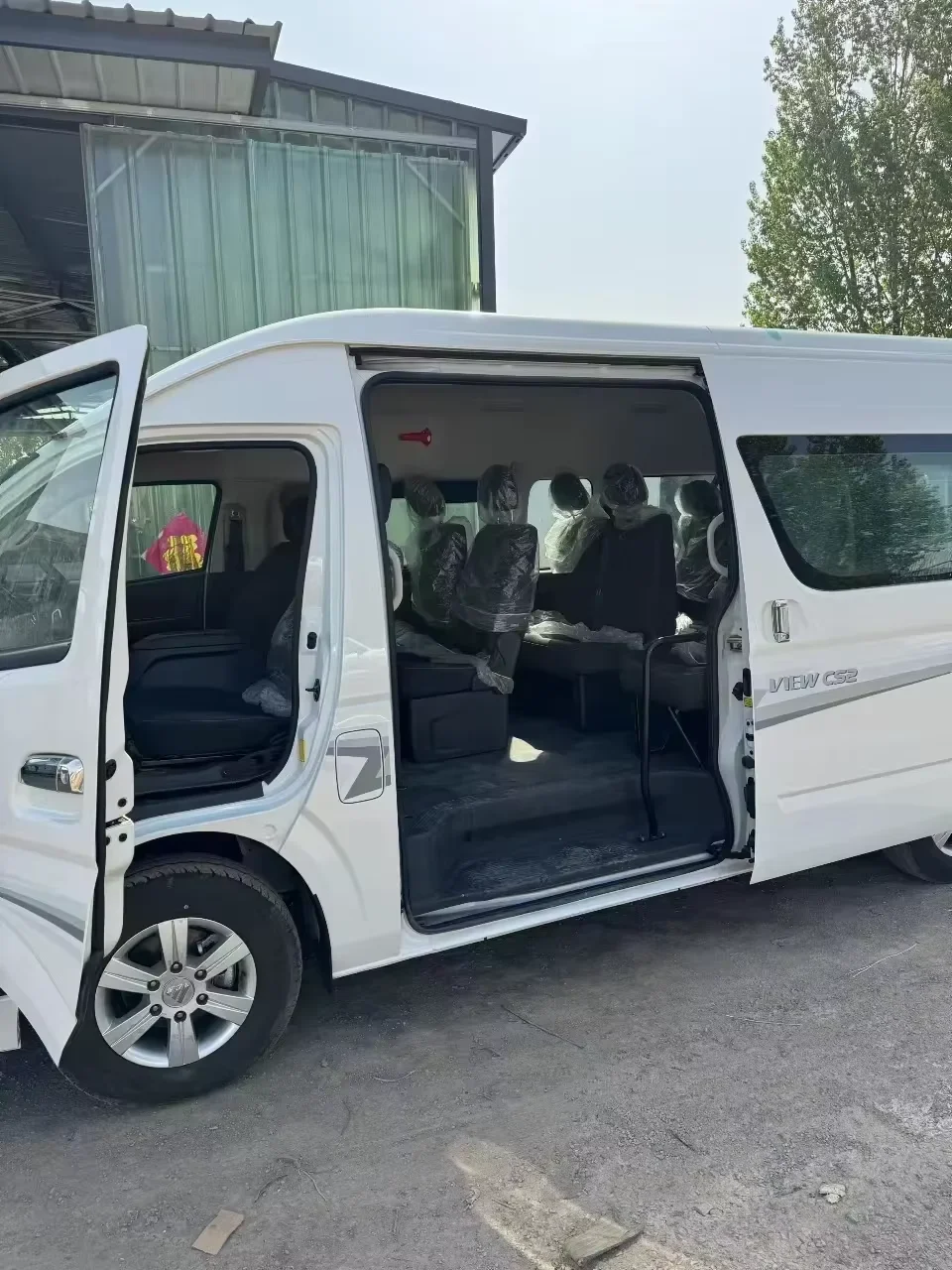 Hot Sale Foton View CS2 15 Seats Diesel  RHD Passenger Van Bus For Sale