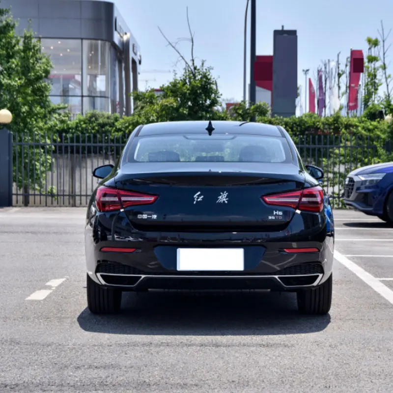 Подержанный автомобиль оптом сделано в Китае Hongqi H5 1 8 T Zhilian баннер рифма версия (2022 модель) Хорошее качество автомобиля