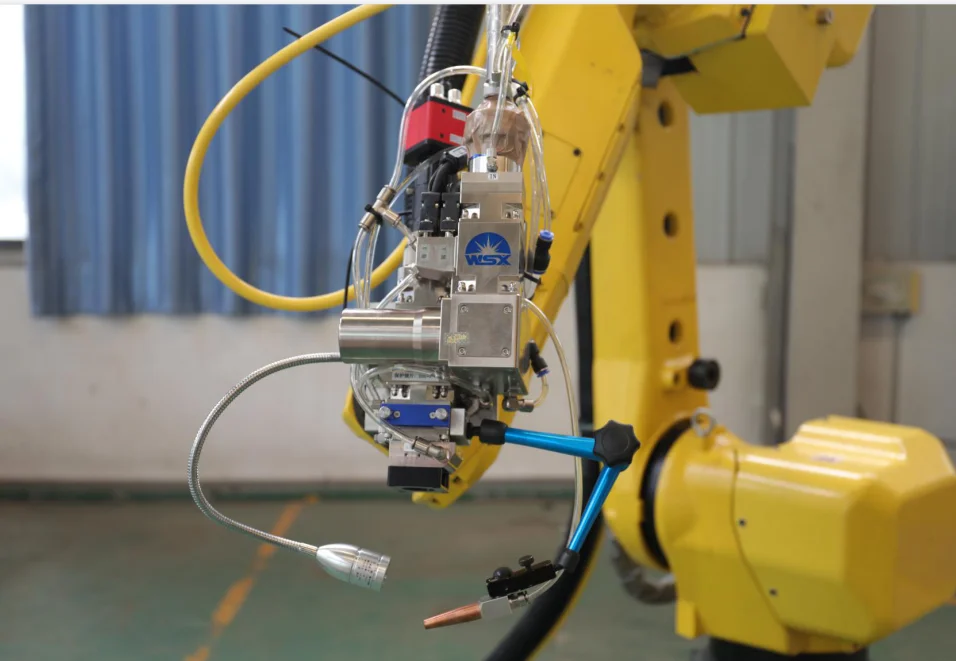 GWEIKE LW1800 robot automatic 5d fiber laser welding welder  machine fanuc