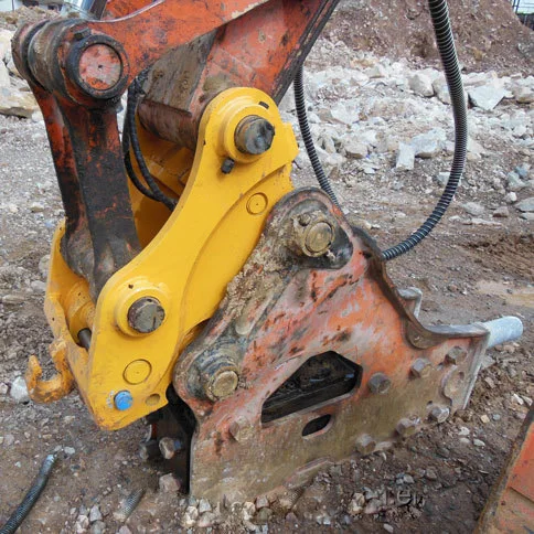 Best Excavator Quick Hitch/ Quick Coupler with Skilled Worker and 12 Years of Professional Experience