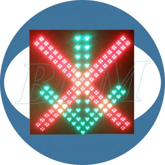 Red cross green arrow driveway indicator traffic signal