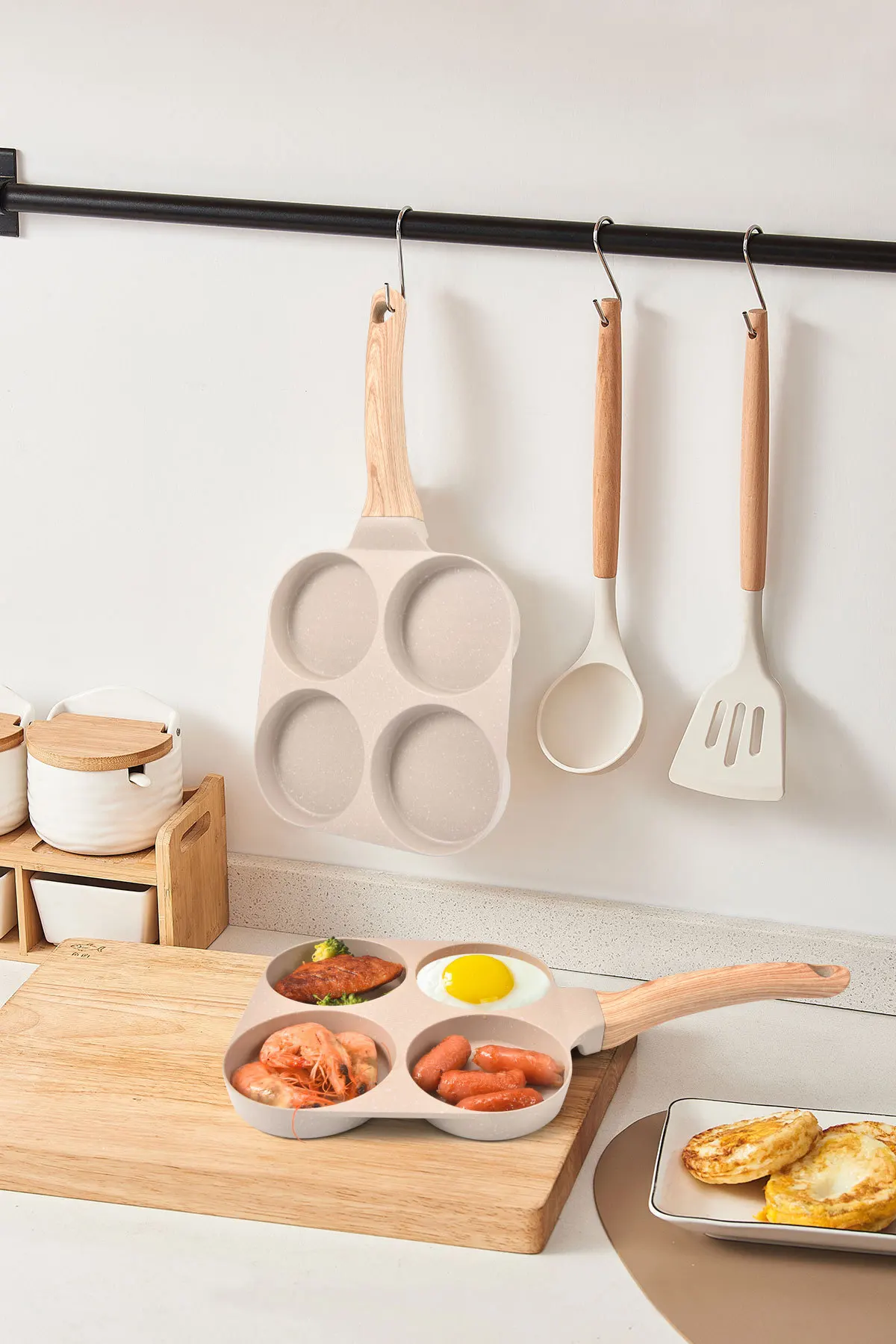 High Quality Egg Pot 4 Hole Full Induction Frying Pan Non Stick Frying Pan Aluminum Pans