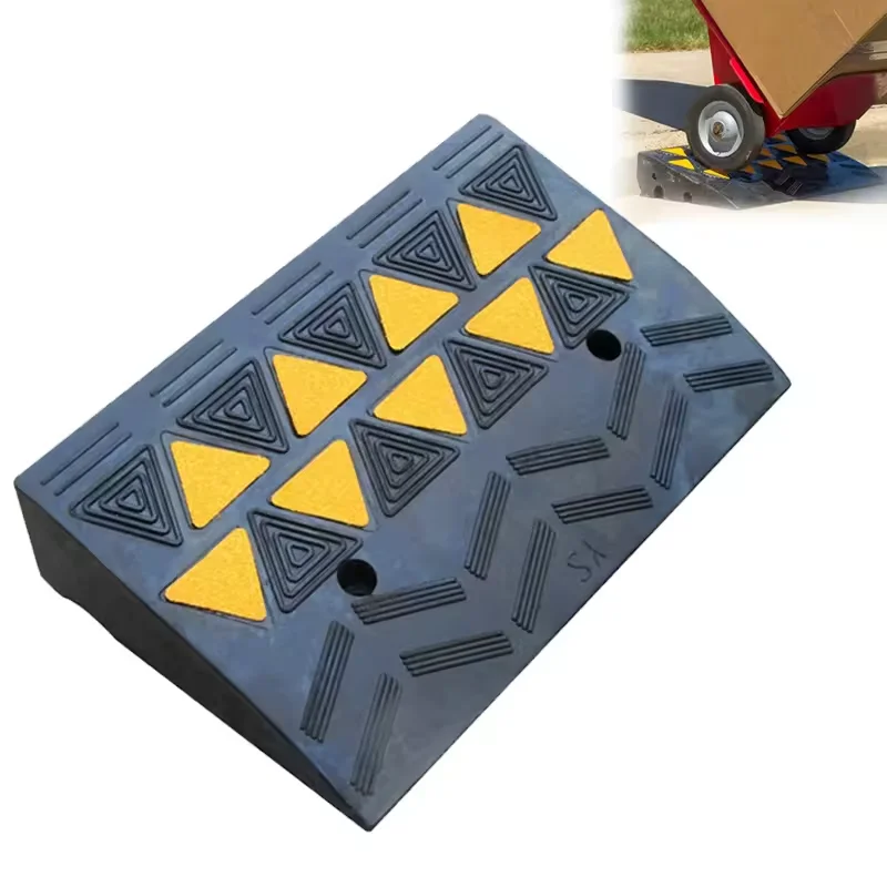 High Quality Wheelchair Road Traffic Curb Ramp Black Rubber Car Kerb Ramp
