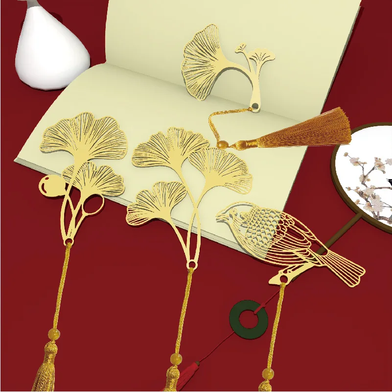 Wholesale creative new design plant leaf style as a gift metal hollow bookmark