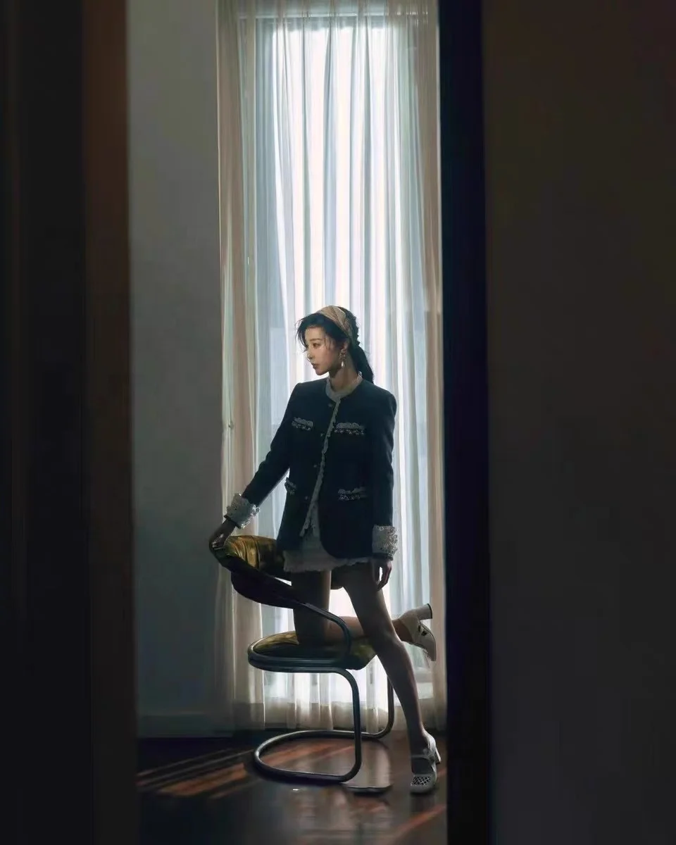 OUDINA New French Retro One Shoulder Slim Long-Sleeved Ladies Tops Latest Design Print Blazers