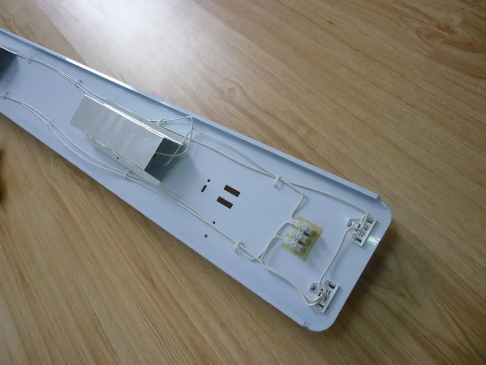 Lighting Fitting Fixture Housing 2x18w Fluorescent Waterproof 90 80 IP65 T8 Glass Led Tube Light PC or Stainless Steel Clips 08