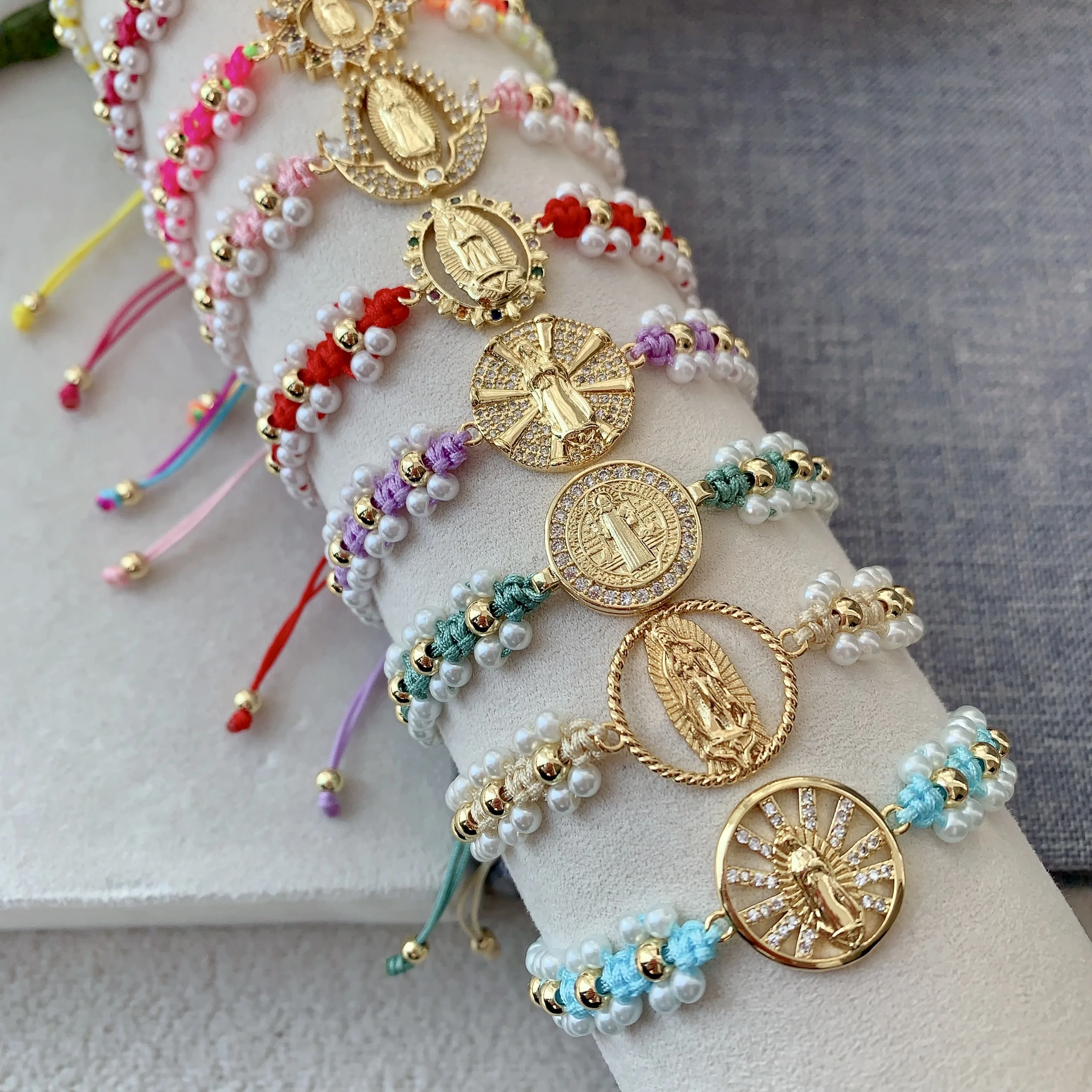 BD- C2645 лидер продаж плетеные вручную регулируемые браслеты красочный дизайн браслет для девочек католический Святого