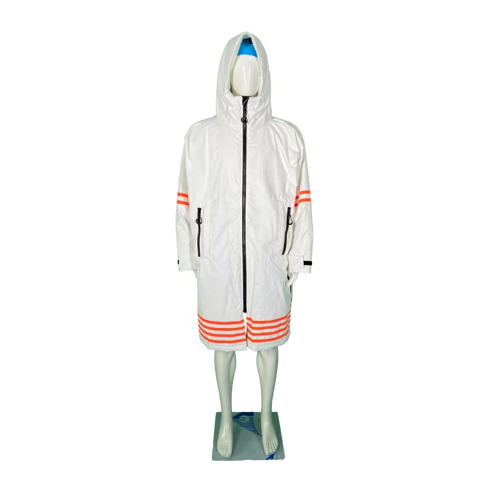 Custom Waterproof Recycled Changing Robe Equestrian Clothing Men Changing Robe Youth Swim Parka