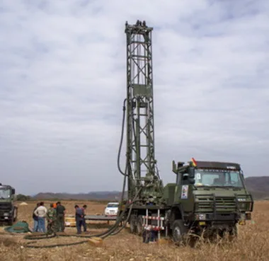 CDC-300J установленная тележкой буровая установка для бурения скважин на воду дрель 350 м