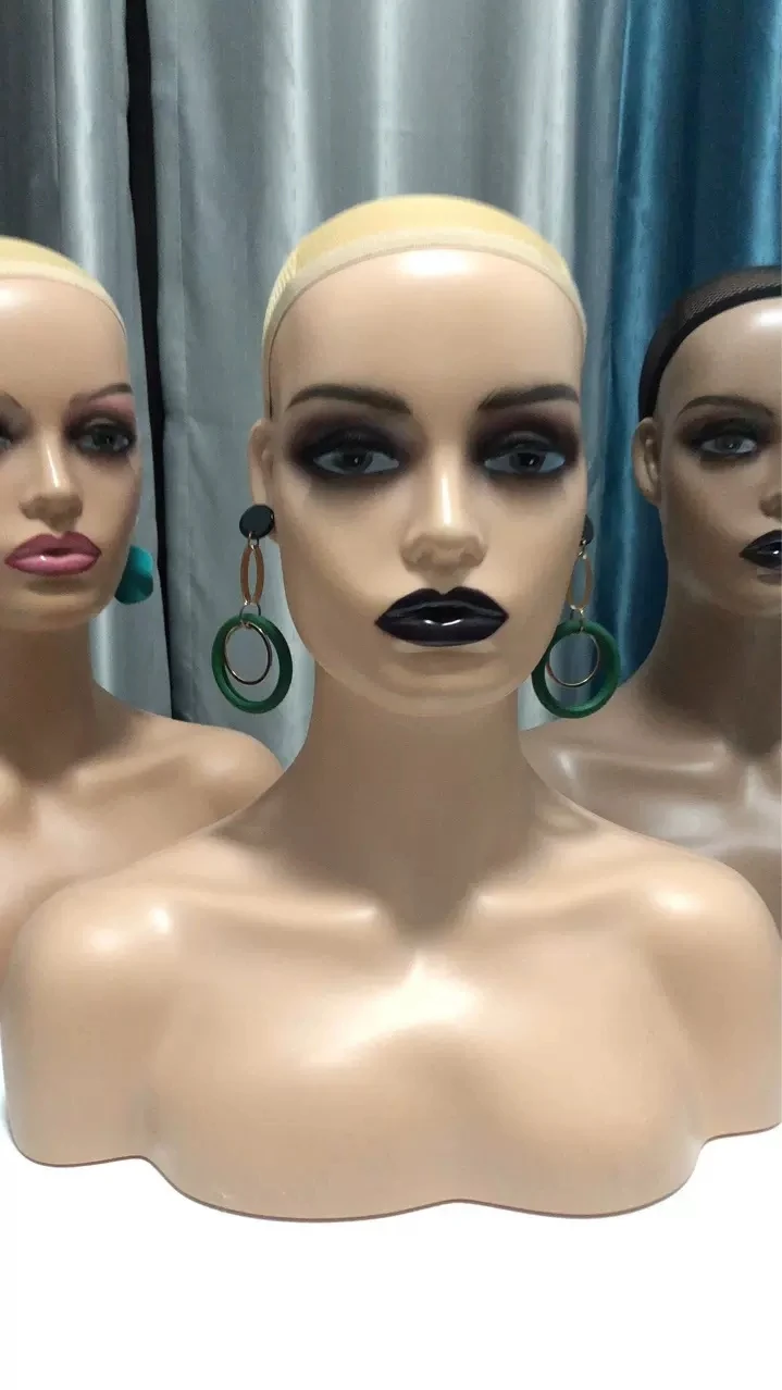 Featureless Mannequin Head For Wig Display Stand And Hairpieces