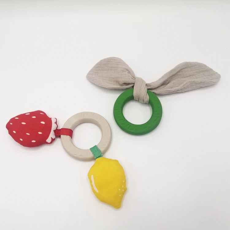 Soft Ring Shape Baby Teethers With Different Types Of Cotton Pendants For Baby Chewing Keep Gum Healthy