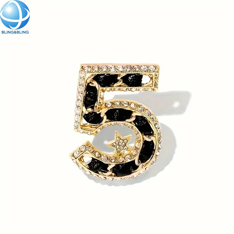 Wholesale Price Women Luxury Rhinestone Number 5 Brooch Famous Brand Inspired Designer DD Brooches and Pins Jewelry
