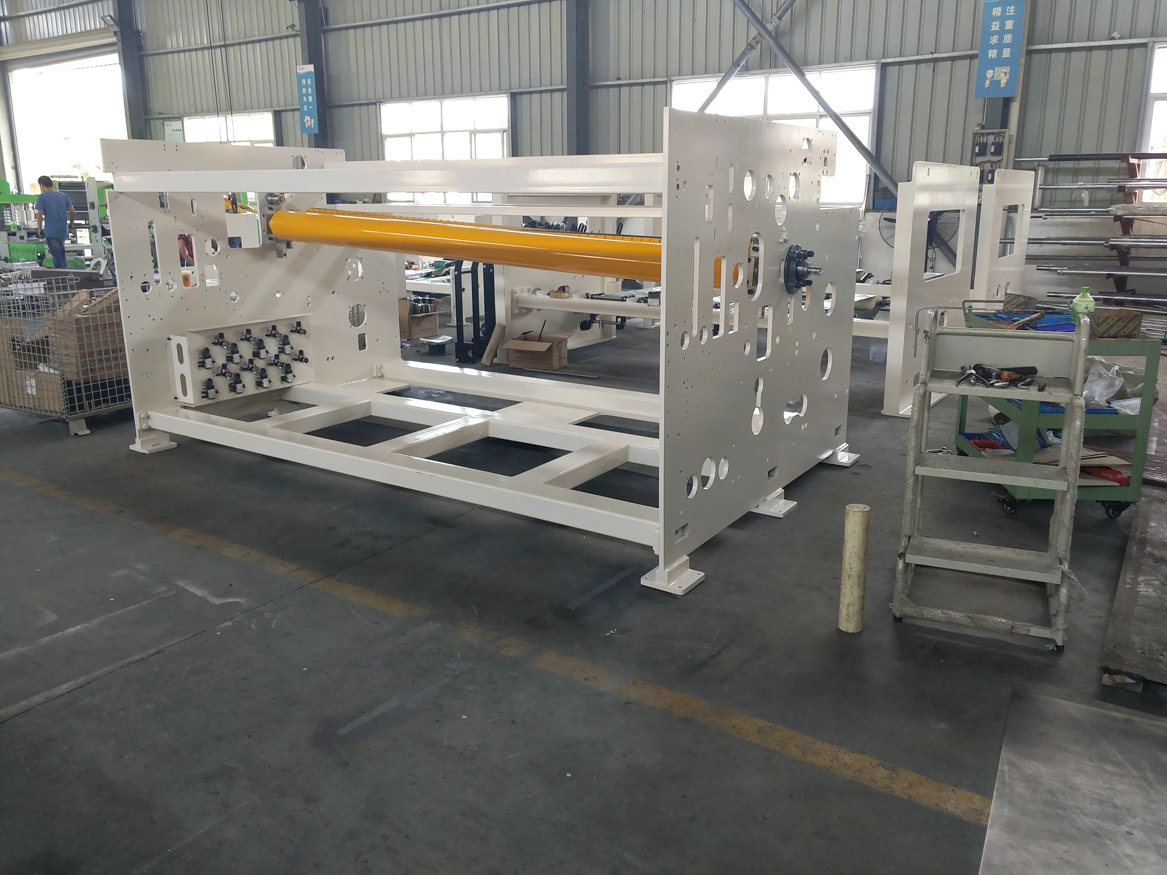 
Cheap price small toilet tissue paper making machine manufacturer 