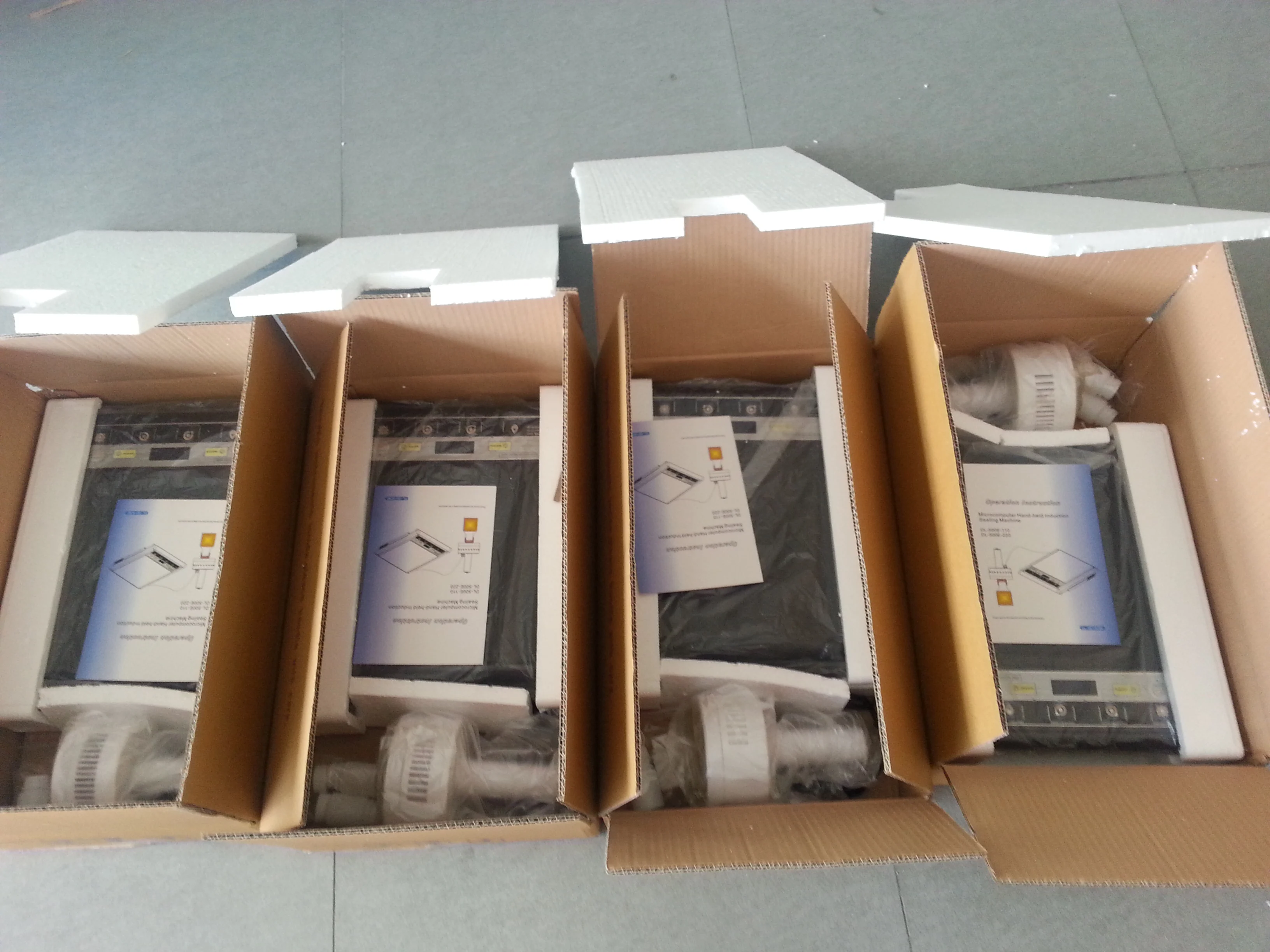 Manual induction aluminum foil plastic cover sealing machine