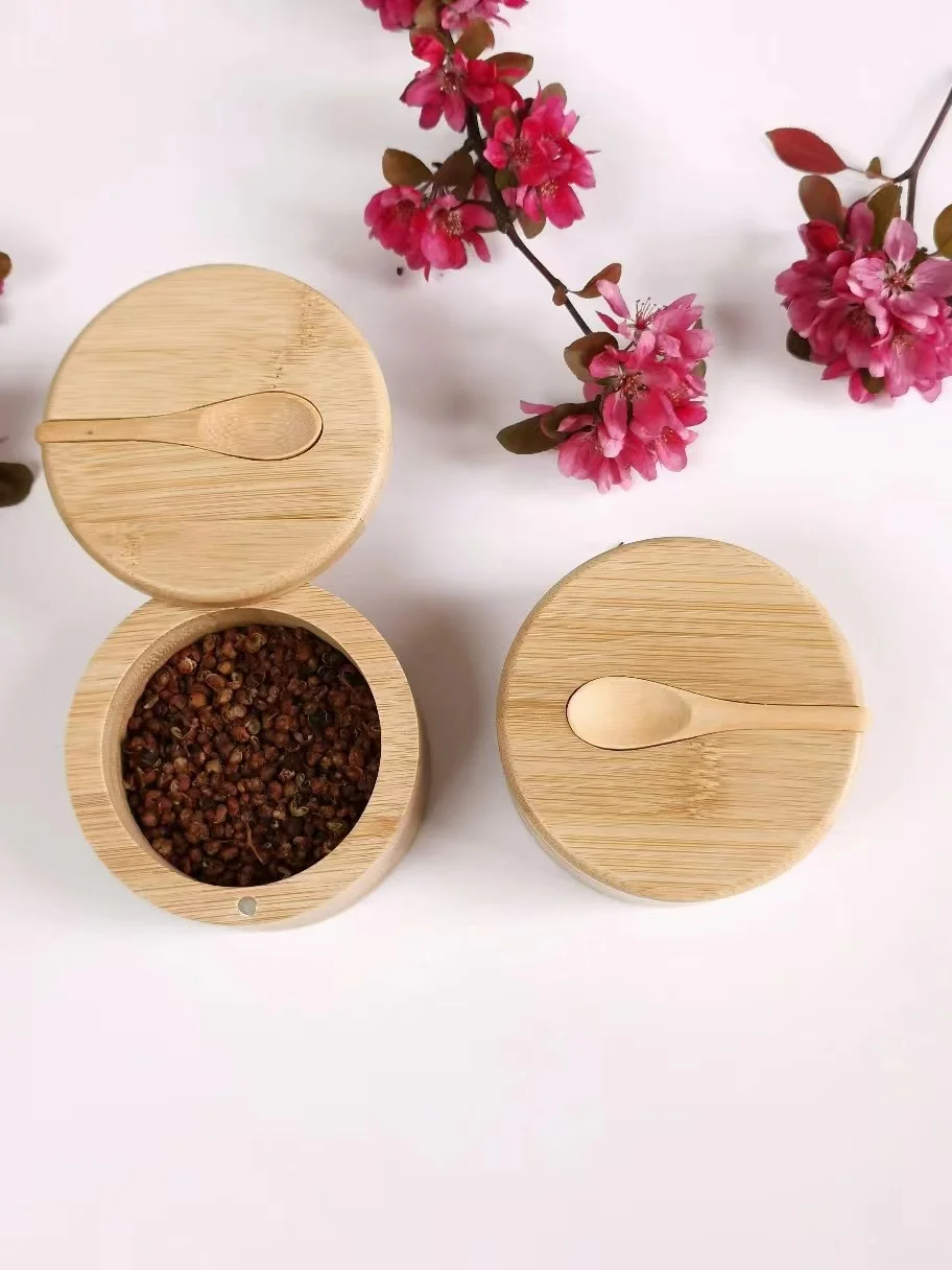 Kitchen elegant spice box bamboo condiment jars with spoon smart lid  easy to twist and close firmly seasoning jar