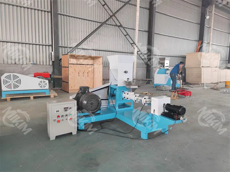 DGP70 Floating fish feed pellet extruder 1-10mm feed pellet extruder for pet dog food extruder