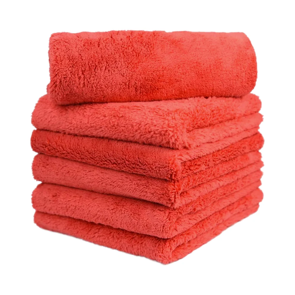 Супервпитывающее полотенце из микрофибры для мойки автомобиля