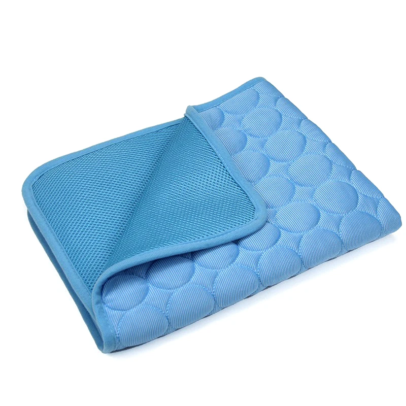 High Quality Cheap Cats Cycling Gel Waterproof Reusable Ice Cool Pad Summer Nature Cold Sense Cat Pet Dog Cooling Mat