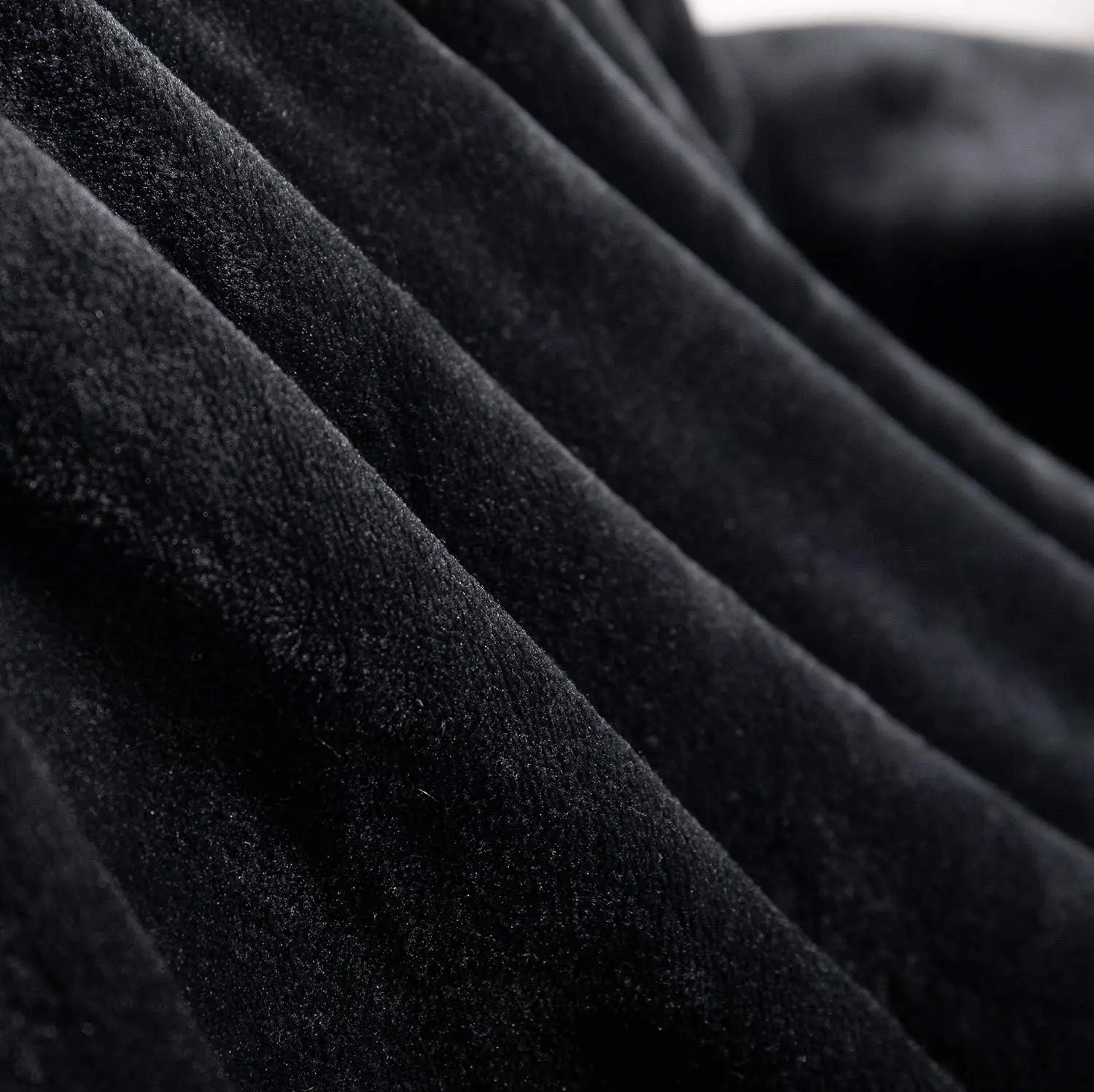 Flannel Throw Blanket,Shaggy Micro Plush Flannel Blanket for Bedroom Dorm,Standard Autumn and Winter Home Wool Blanket