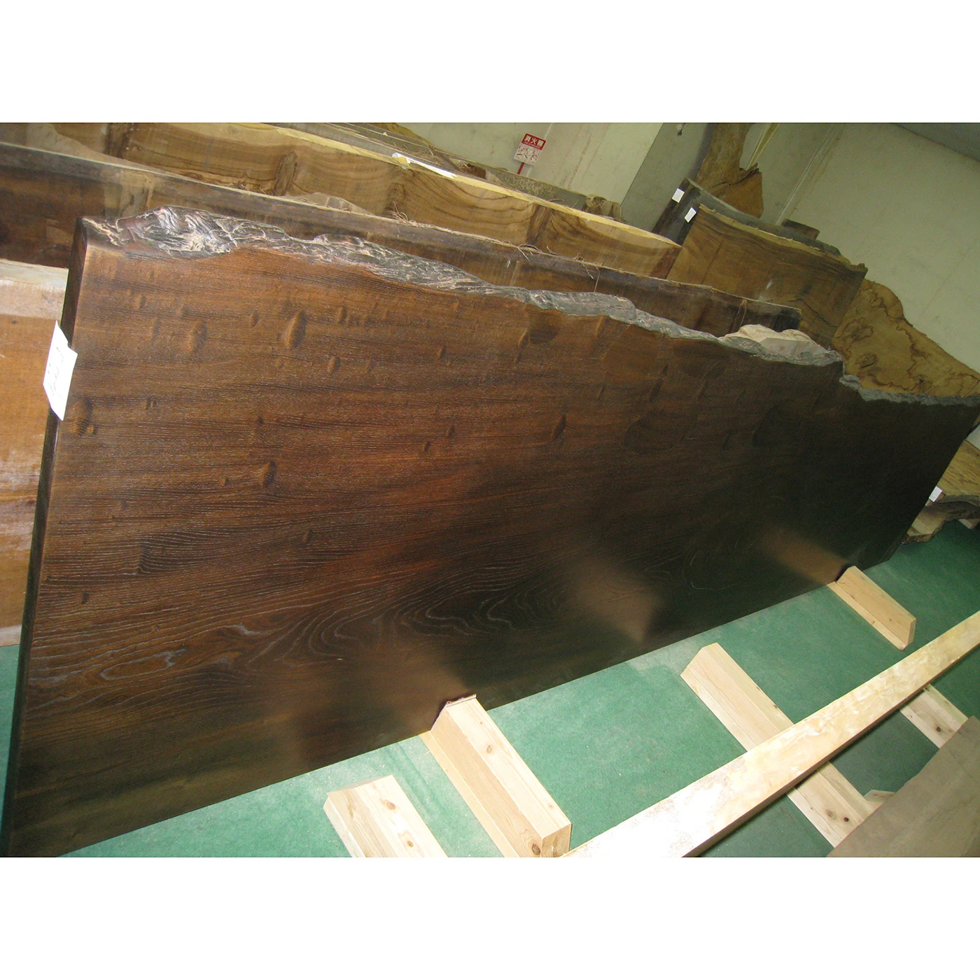 
Японский Jindai Keyaki Zelkova, натуральная красота, живые края, деревянная кухонная столешница 