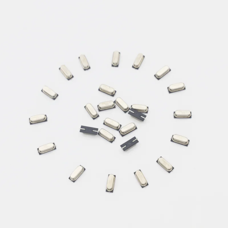 Quartz oscillator resonators SMD HC-49US 24MHZ 20PF passive components