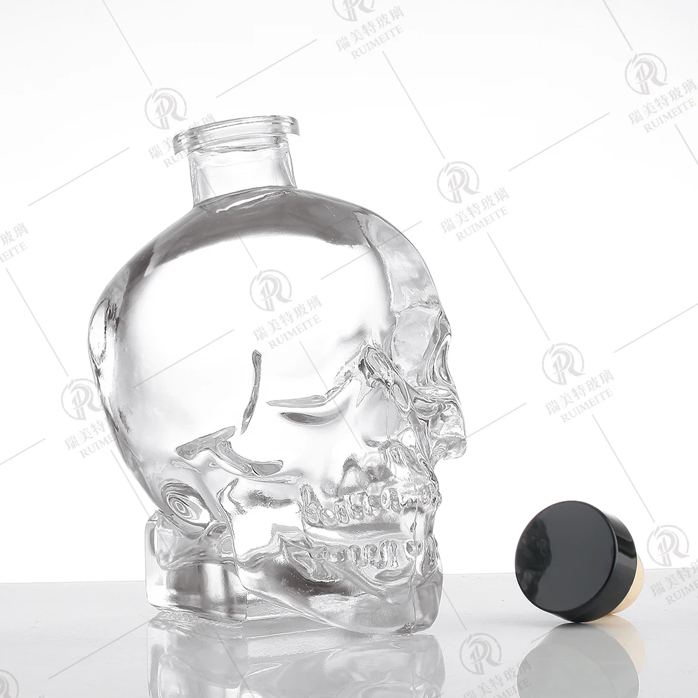 skull design 750ml vodka bottle 500ml 700ml spirit XO  liquor wine glass bottle