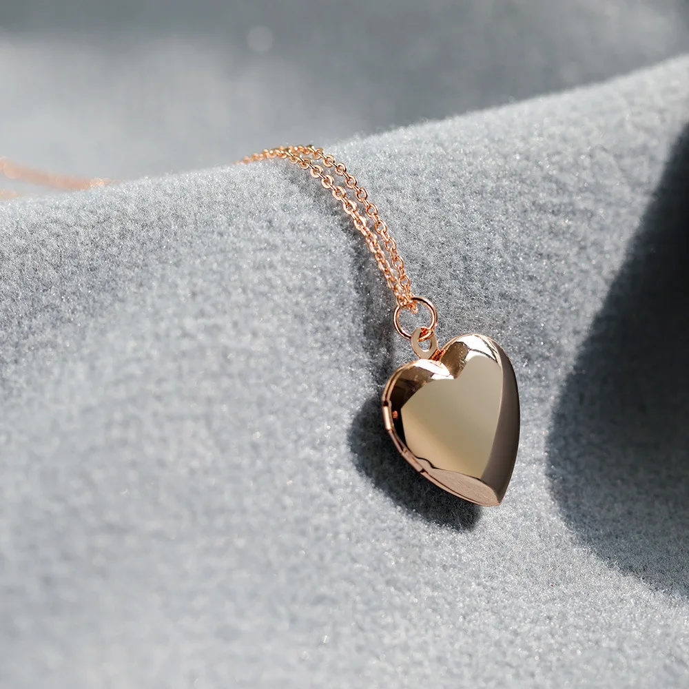 Fashion jewelry Wholesale Personalized Photo Engraving Gold Plated Stainless Steel Heart Locket Pendant Necklace For Women Girls