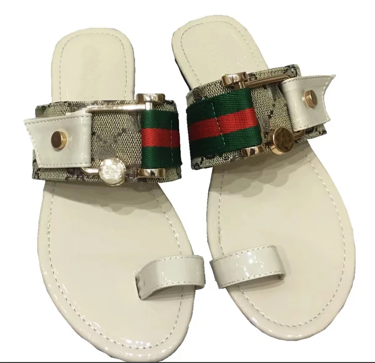 Women New Arrival Flat Flip-flops Summer Sea Beach Outdoor Slide Slippers Non-slip Sandal Slippers Largest Size Flip Flops