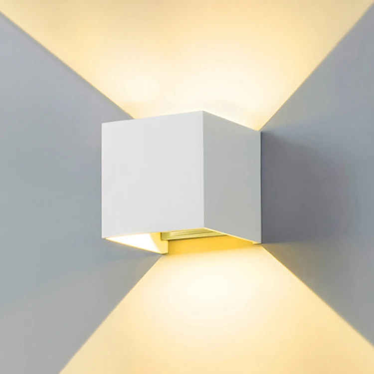 Quality Assurance Indoor Outdoor Lighting Hotel Home 7watt 12watt Surface COB Led Wall Light