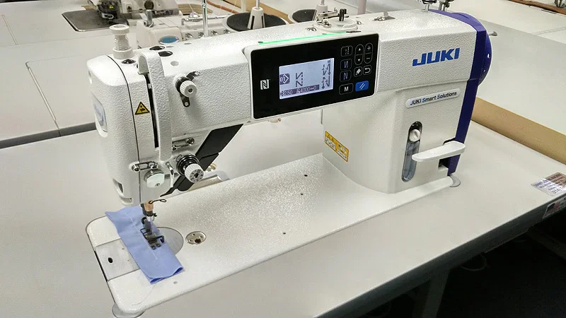 Factory Price Brand New Jukis 9000C SMF Direct Drive High Speed Straight Sewing Machine Industrial Sewing Machine With Computer
