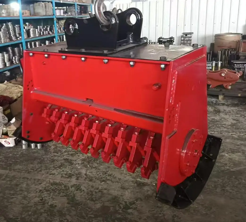 Customized Professional Carbon Steel Forestry Mulcher High Quality Blades Replaceable Mini Excavator Tree Logs Crusher