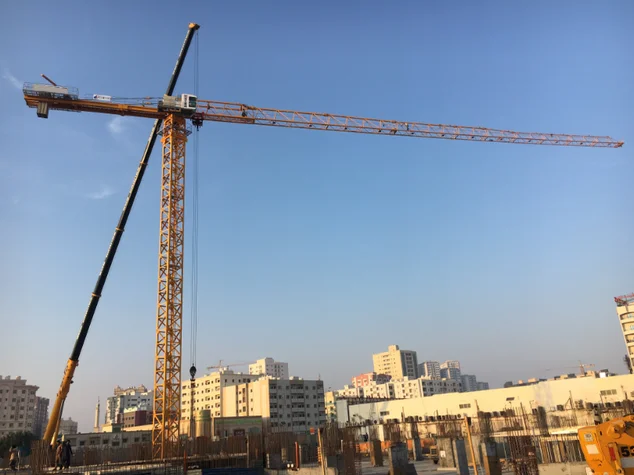 63 Ton Tower Crane 94M Luffing Tower Crane Low Price for Sale