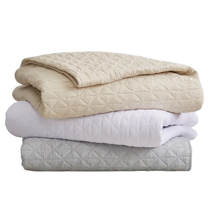 Indian Cheap Cotton Quilted Bedspread in Ultrasonic with Ruffles