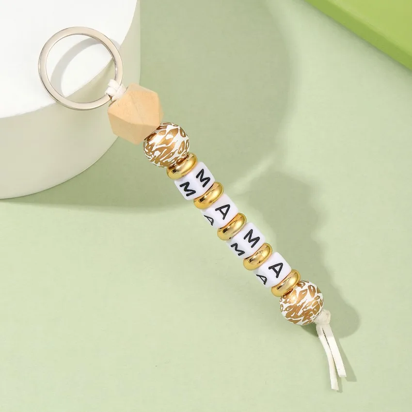 Factory Direct Sale MAMA Letter Leopard Silicone Beads Keychain For Girls Bag Pedant Women Car keyring