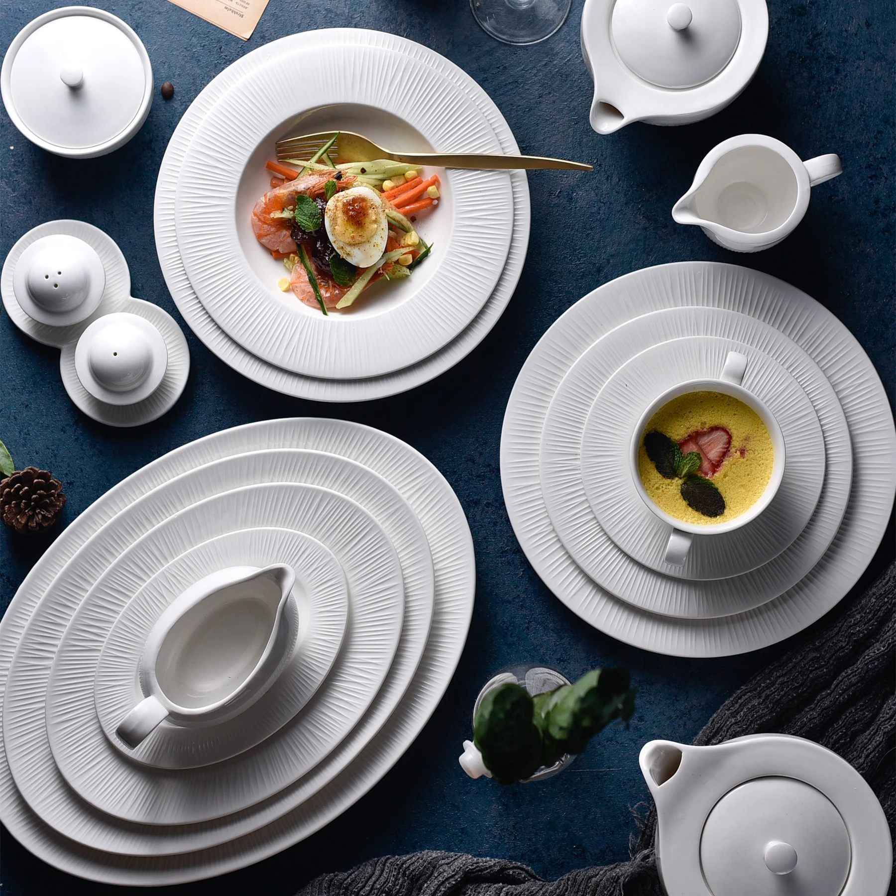 PITO Factory Direct Selling Oval Serving Plate White Oval Ceramic Catering Dinnerware Plate Tableware Ceramic Plates Sets White