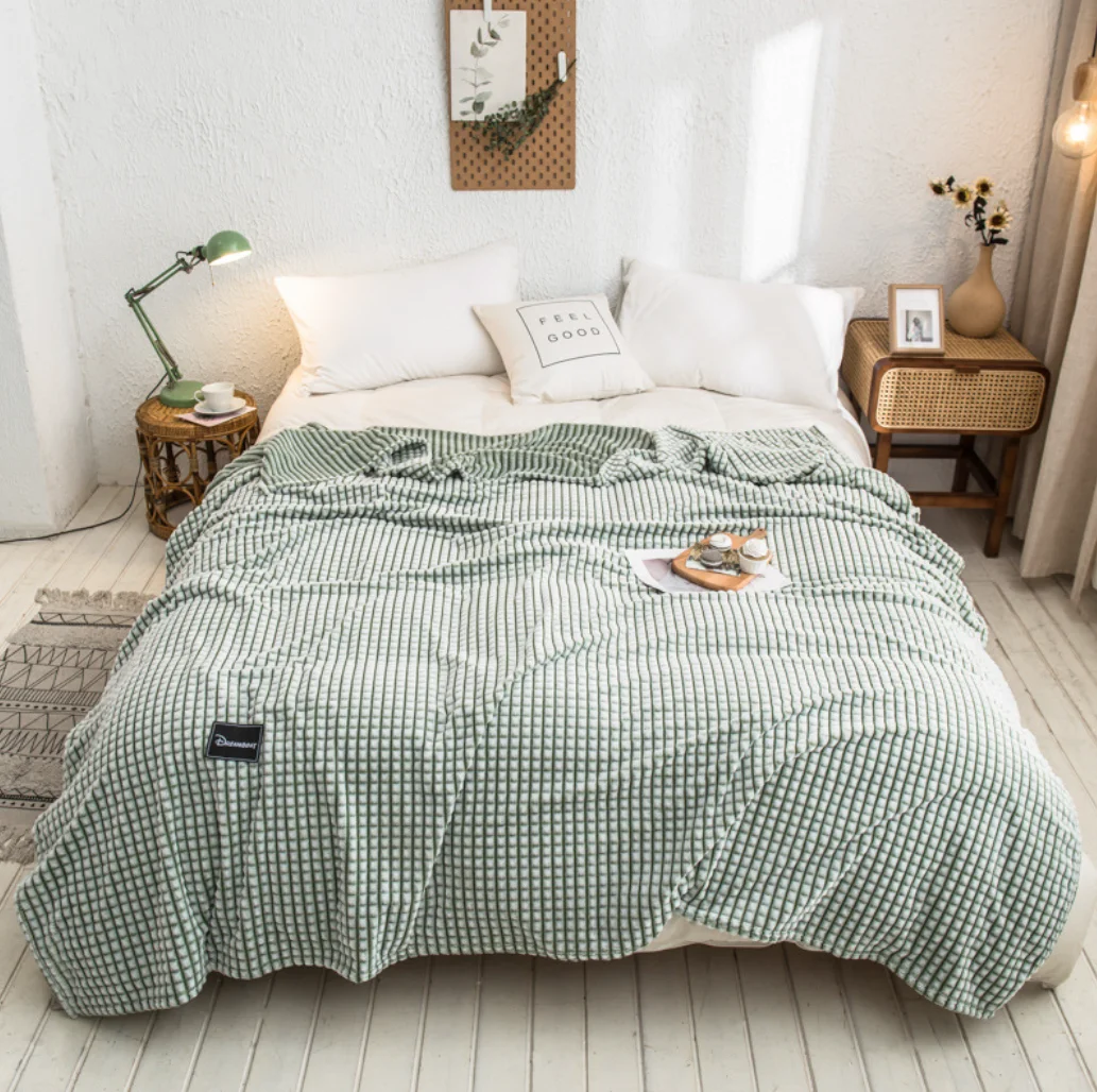 Wholesale Manta Blanket Warm Velvet Sleeping Blanket Sofa Warm Blankets