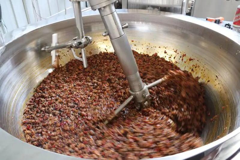 China manufacturer industrial pizza sauce machine approved by CE