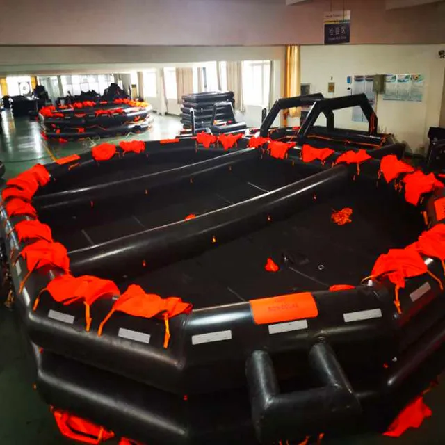 Open reversible inflatable life raft for 100 people with HSC pack