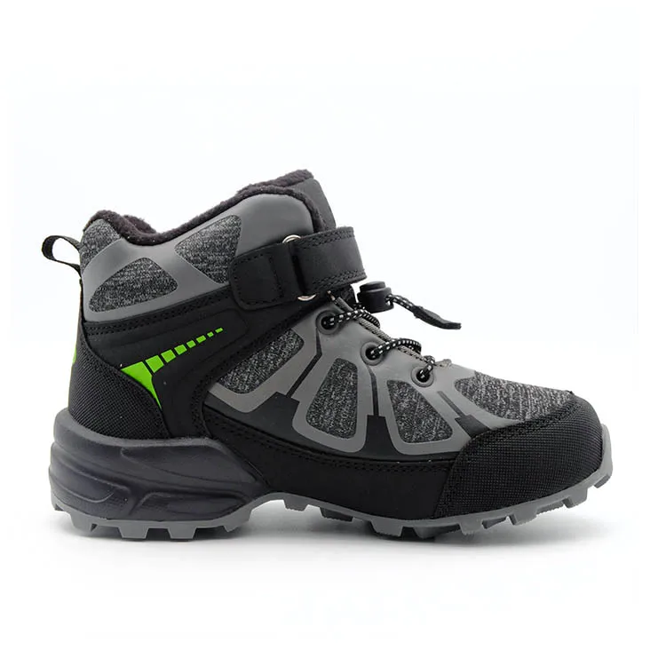 Green Pink Hot Sale New special design PU Football Sport Shoes Kid hiking
