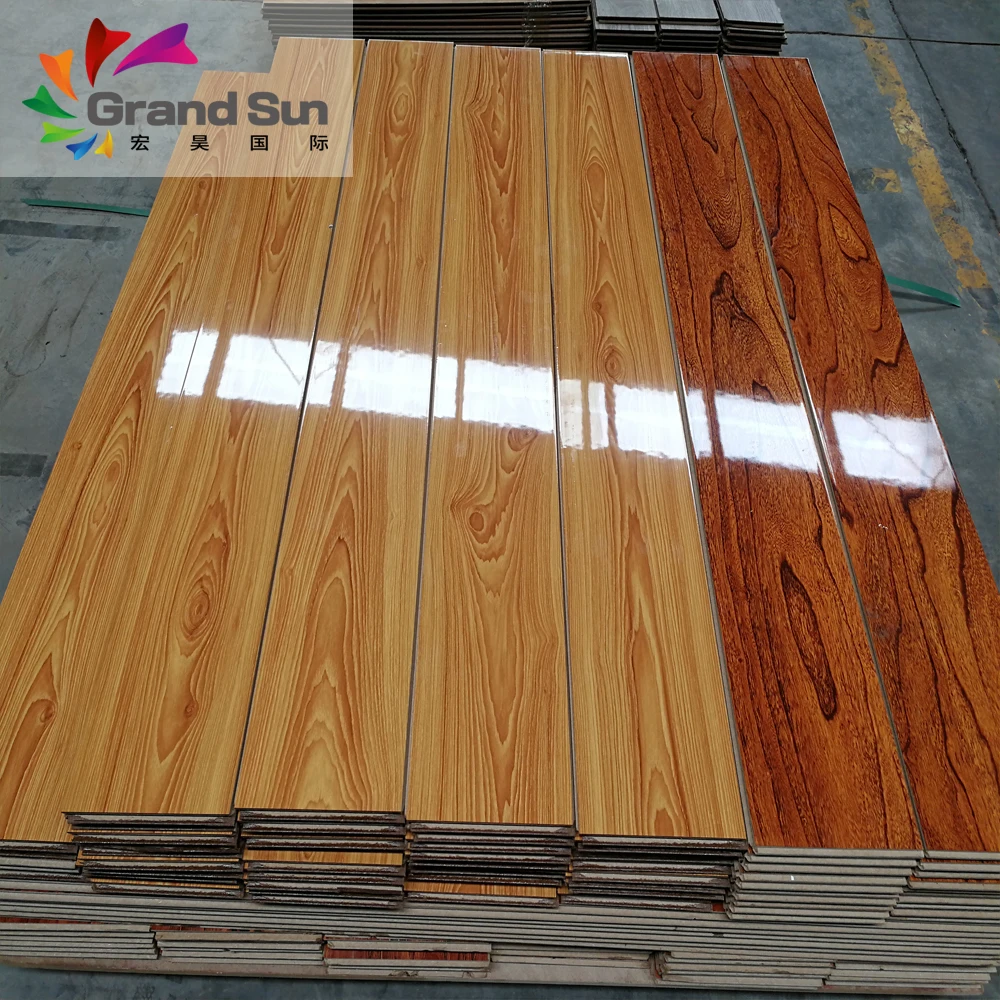 natural wood piano surface laminate flooring made in China