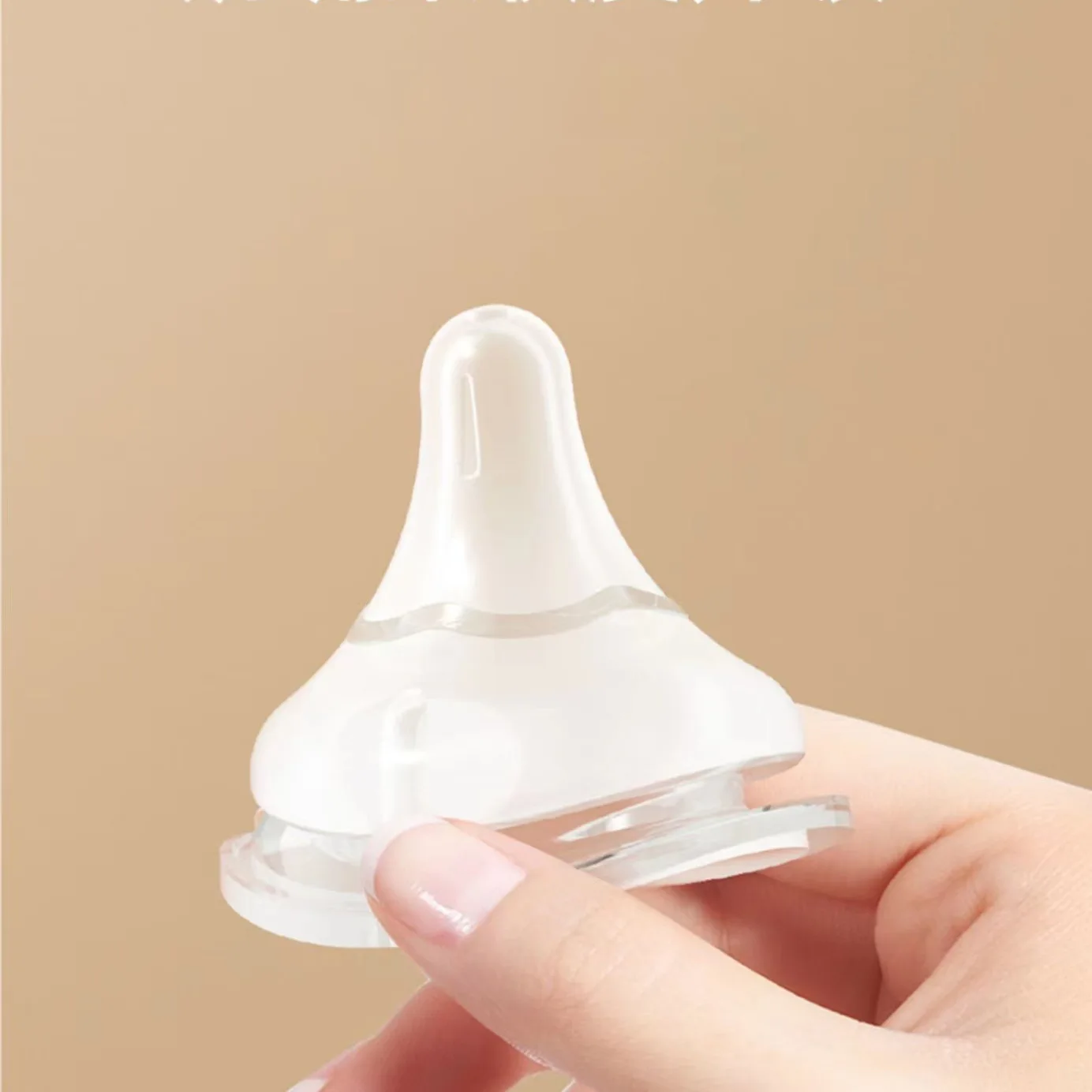 Wholesale BPA Free Slow Flow Safe Comfortable Small Newborn Silicone Nipple Baby