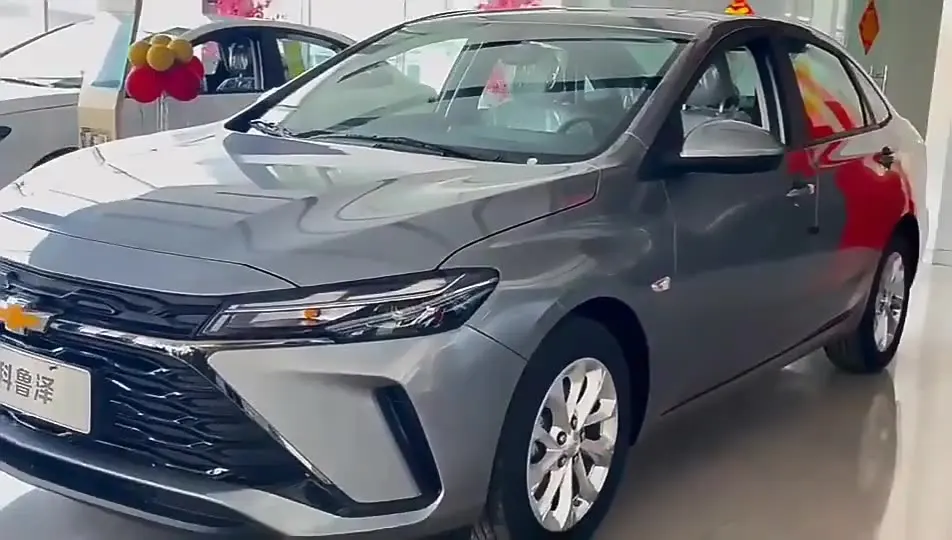 In Stock Used Cars and Their Prices Second Hand Used Cheap Cheapest Electric Cars LED Camera Leather ASTRO Chevrolet Dark Manual