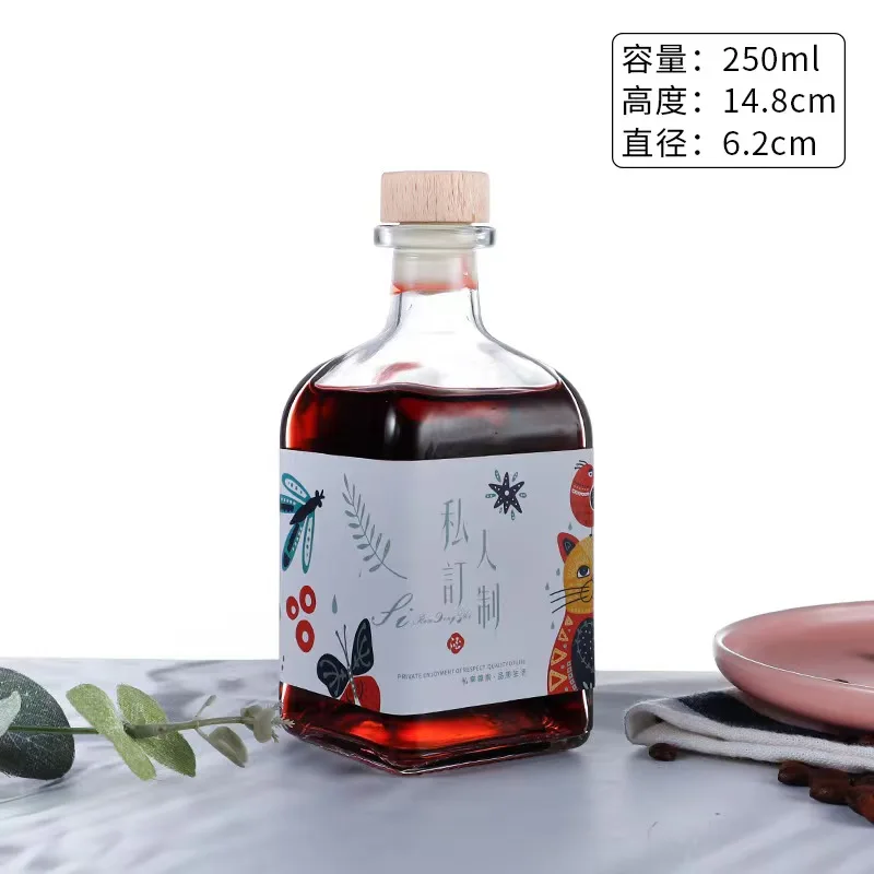 Wholesale glass bottle 250ml 300ml 500ml small bottle  beverage bottle