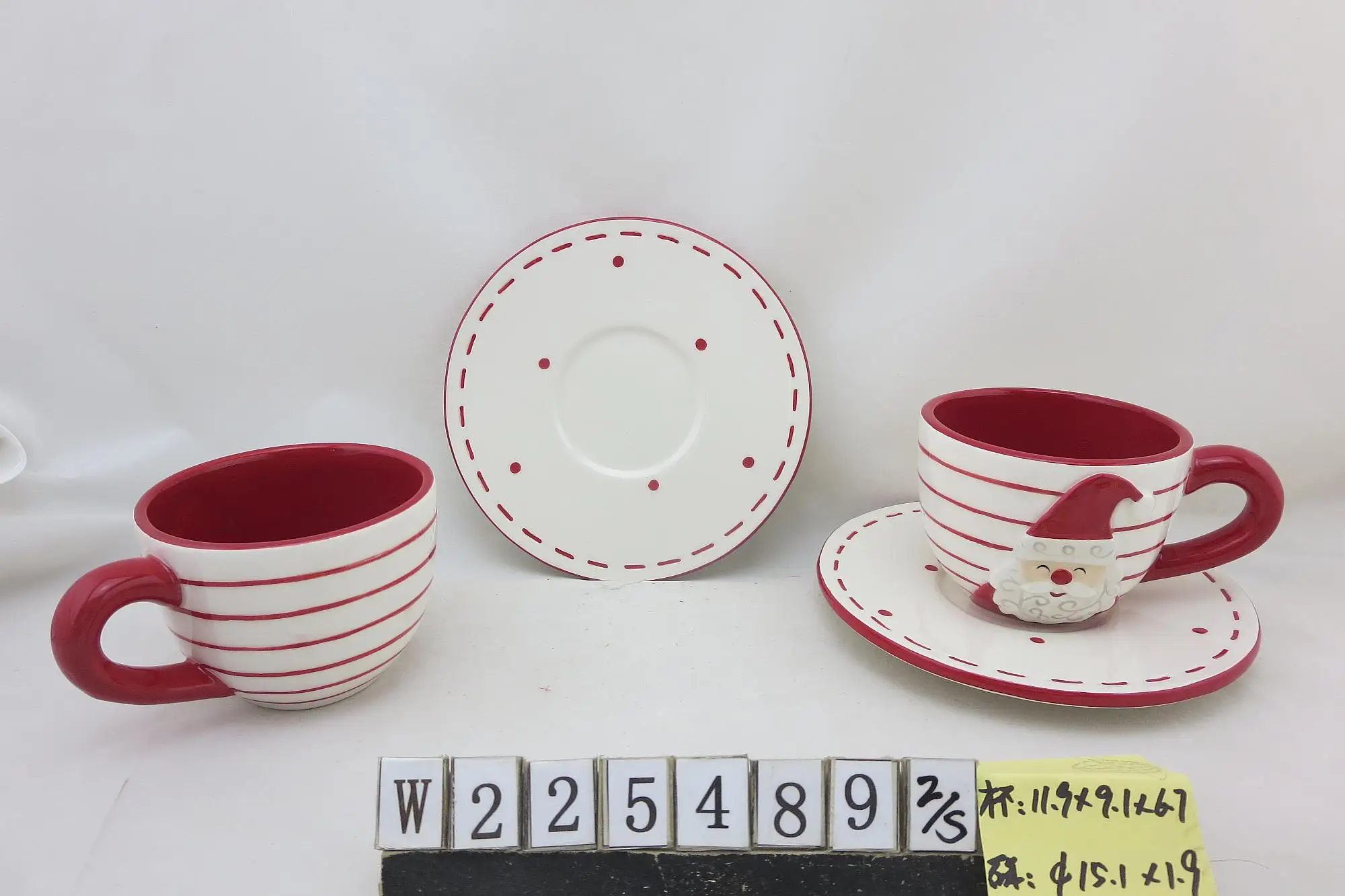 Stitch Embossed Santa Coffee Mug with Saucer Ceramic Christmas Tableware and Gift